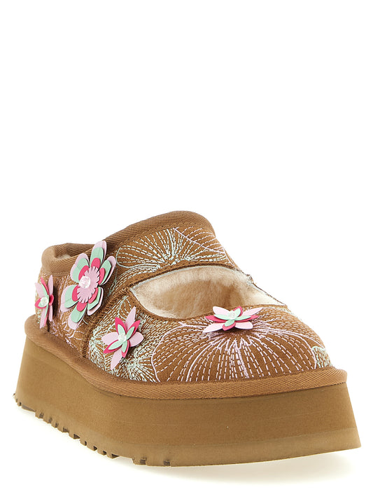 UGG UGG Bea Mary Jane Meadow Sabots