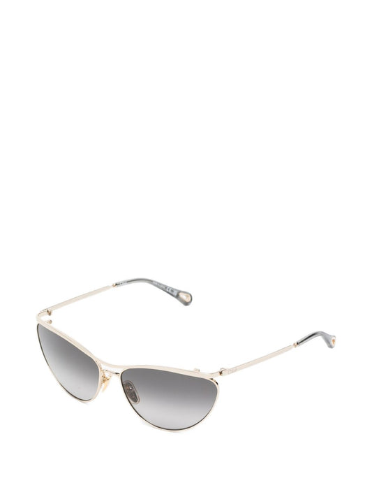 Chloé Chloé These glasses come with a protective case