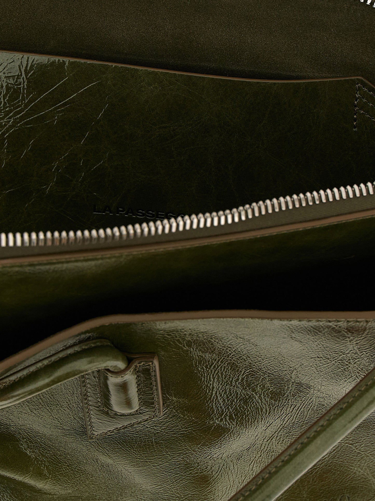 The Attico La Passeggiata Medium Shoulder Bag