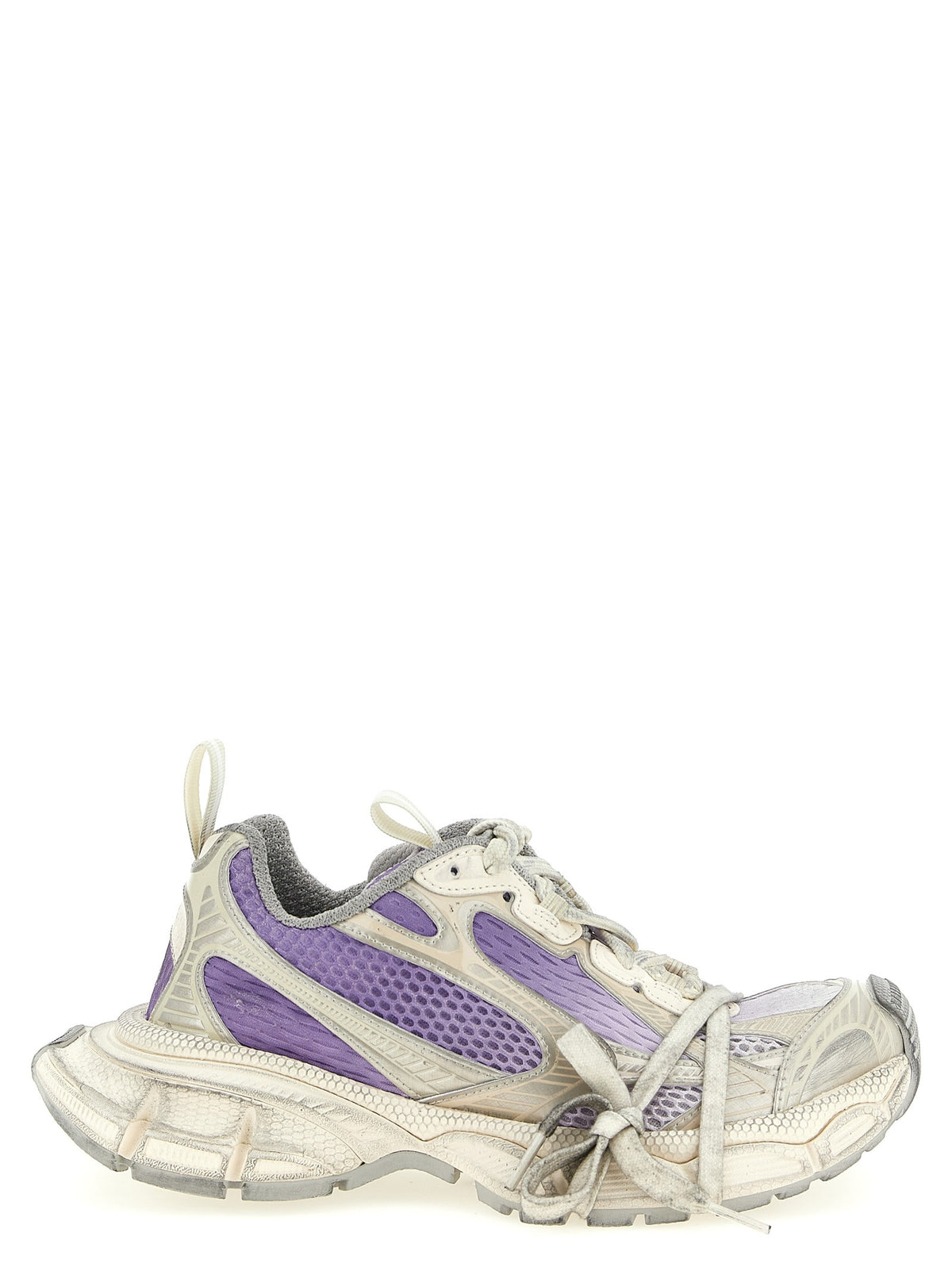 '3XL' sneakers