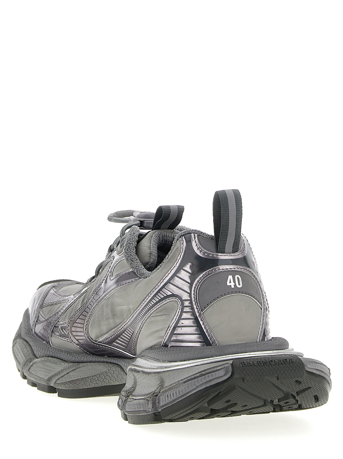 '3XL' sneakers