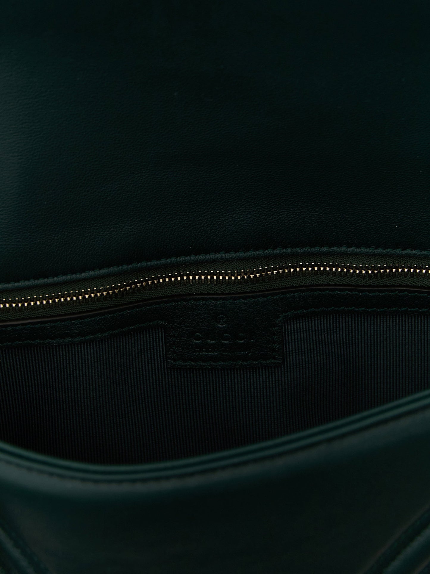 Gucci Gg Marmont Medium Shoulder Bag
