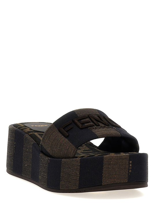 صندل Fendi Sunshine