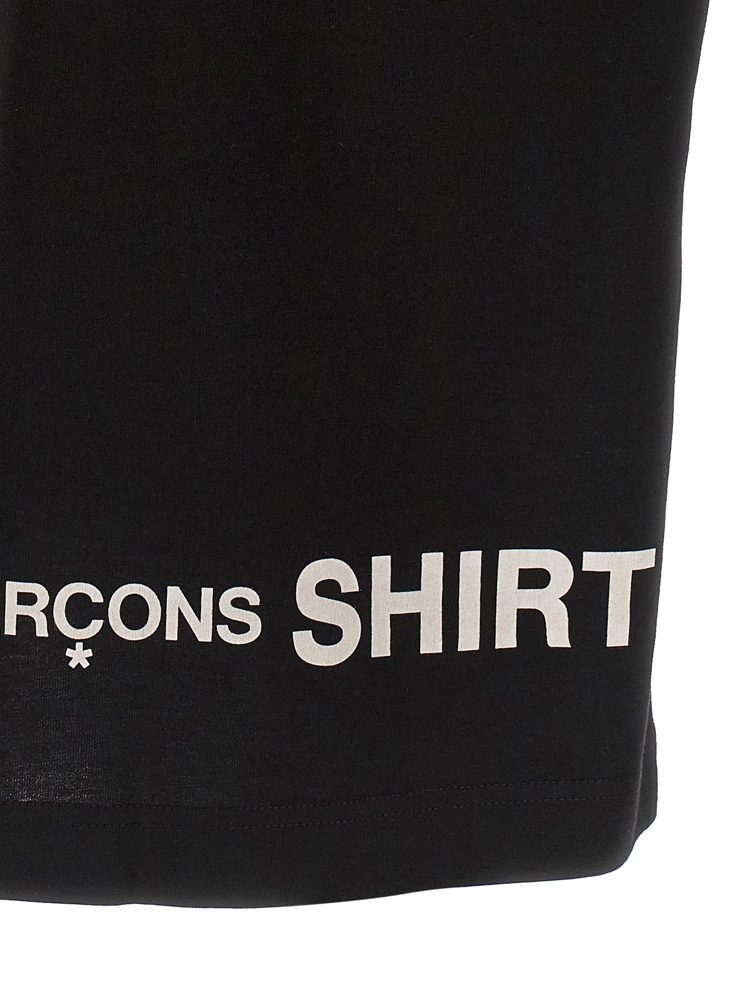 تي شيرت بطبعة شعار Comme des Garçons