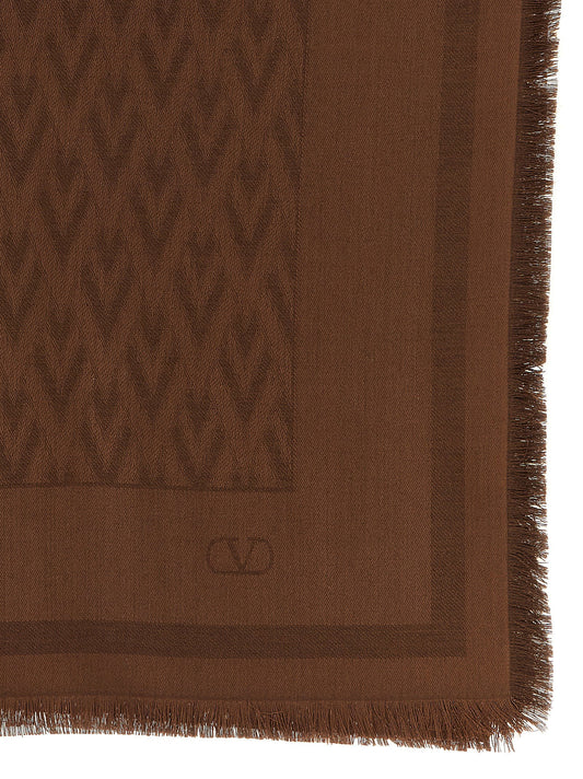 Valentino Garavani Toute La V Shawl