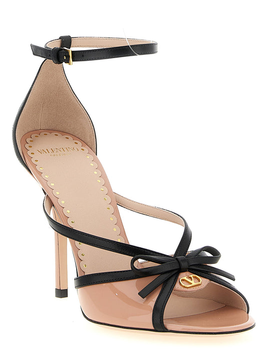 Valentino Garavani Bepointy Sandals