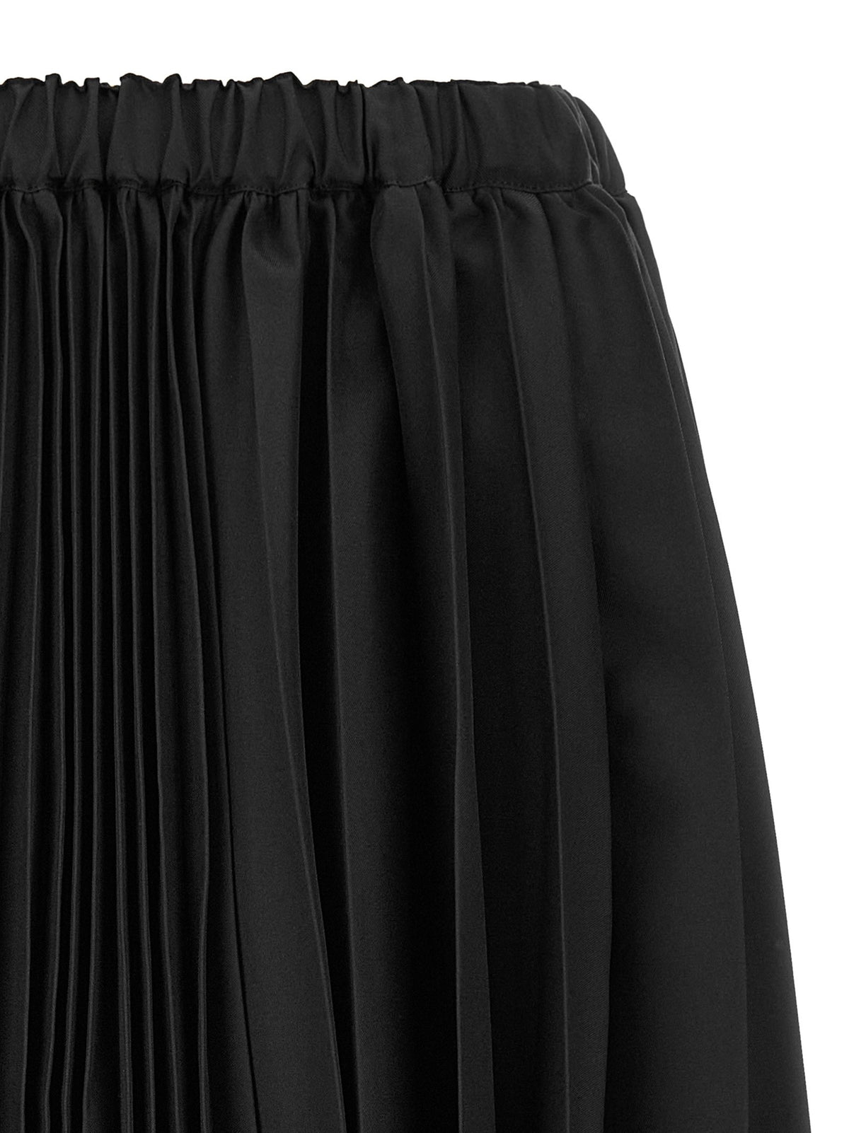 Asymmetrical pleated skirt