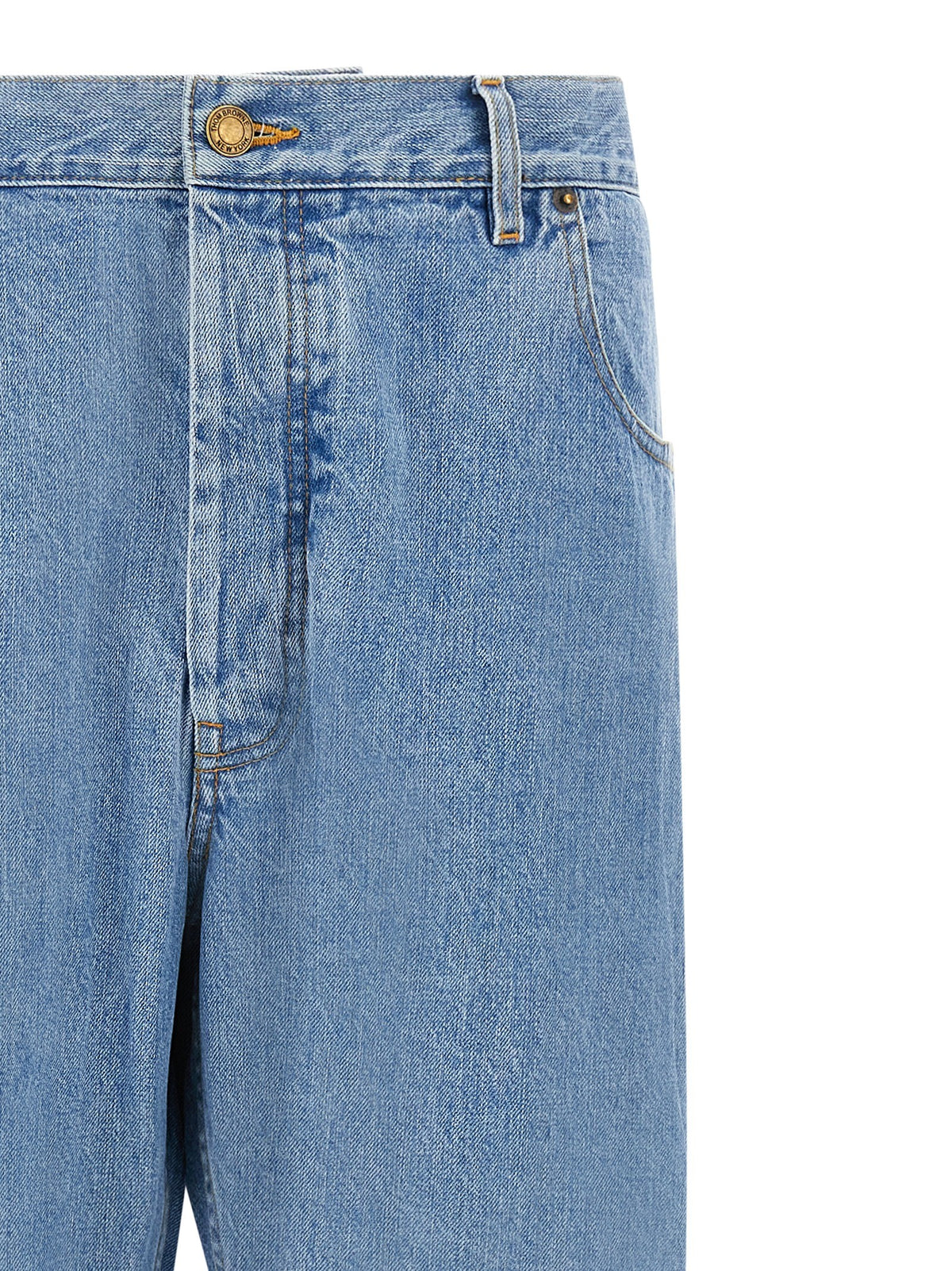 Back martingale jeans