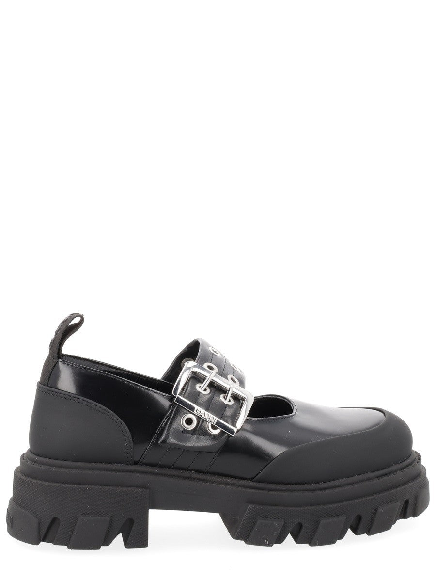 BALLERINA WITH LOGO BUCKLE