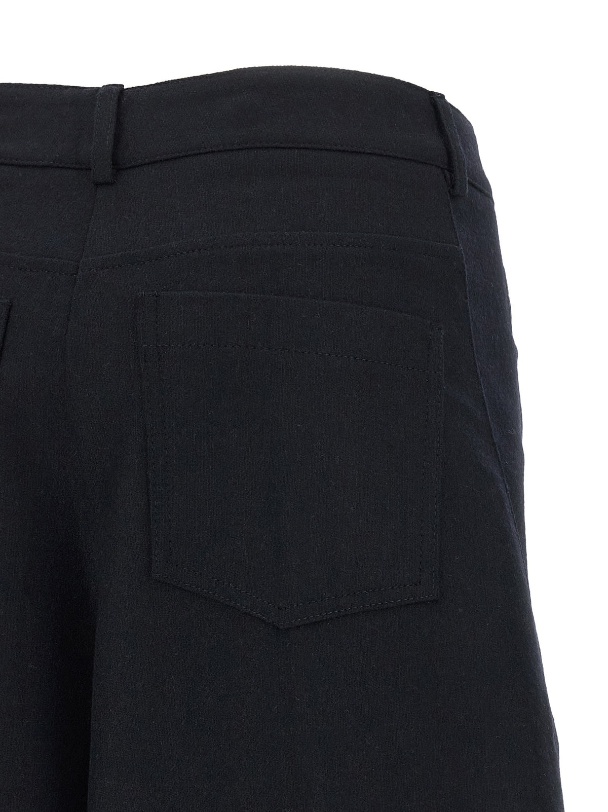 Barrel silhouette pants