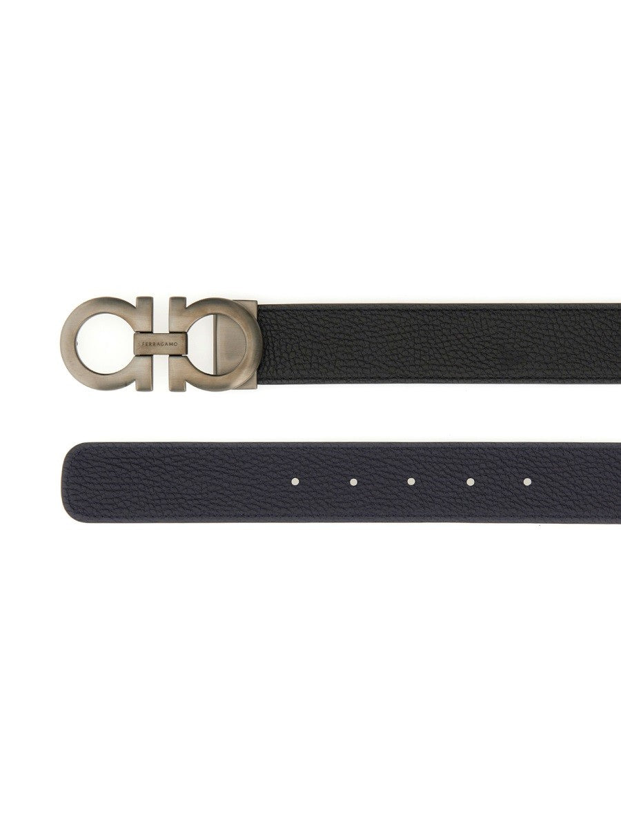 BELT WITH HOOKS