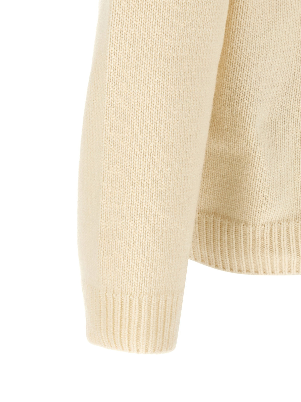 'Bookish Shared' sweater