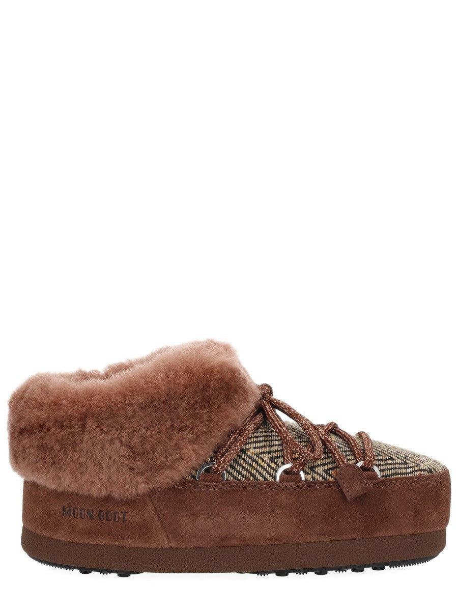 حذاء بوت "MULE EVX CHALET MOON BOOT X GUEST IN RESIDENCE"