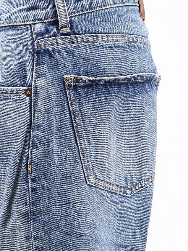 Boyfriend Jeans with Logo tag