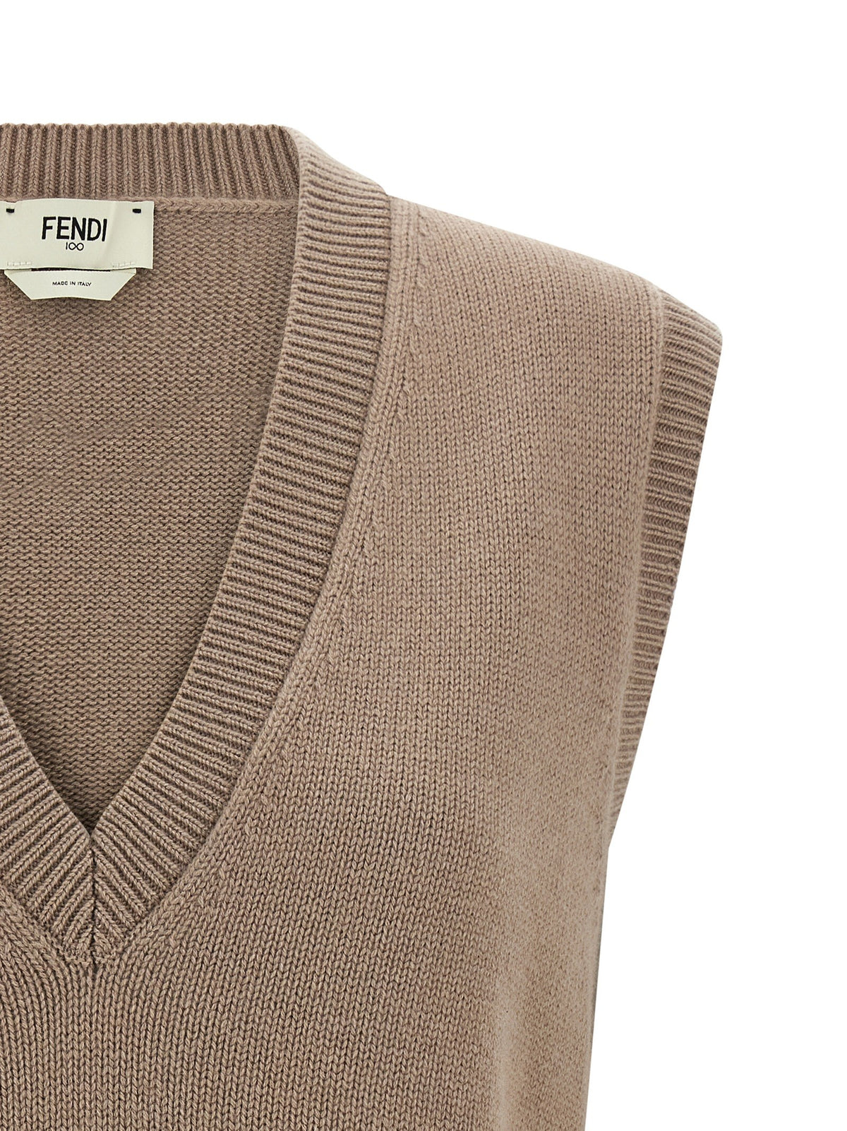 Cashmere vest