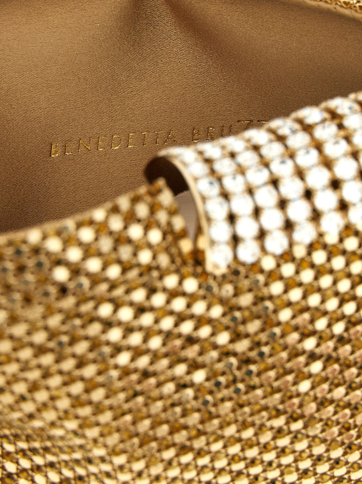 'Cher' clutch