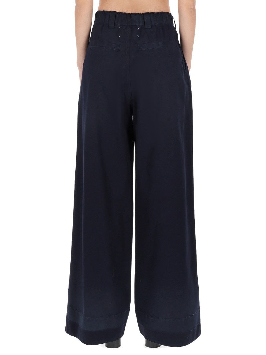CHINO PANTS