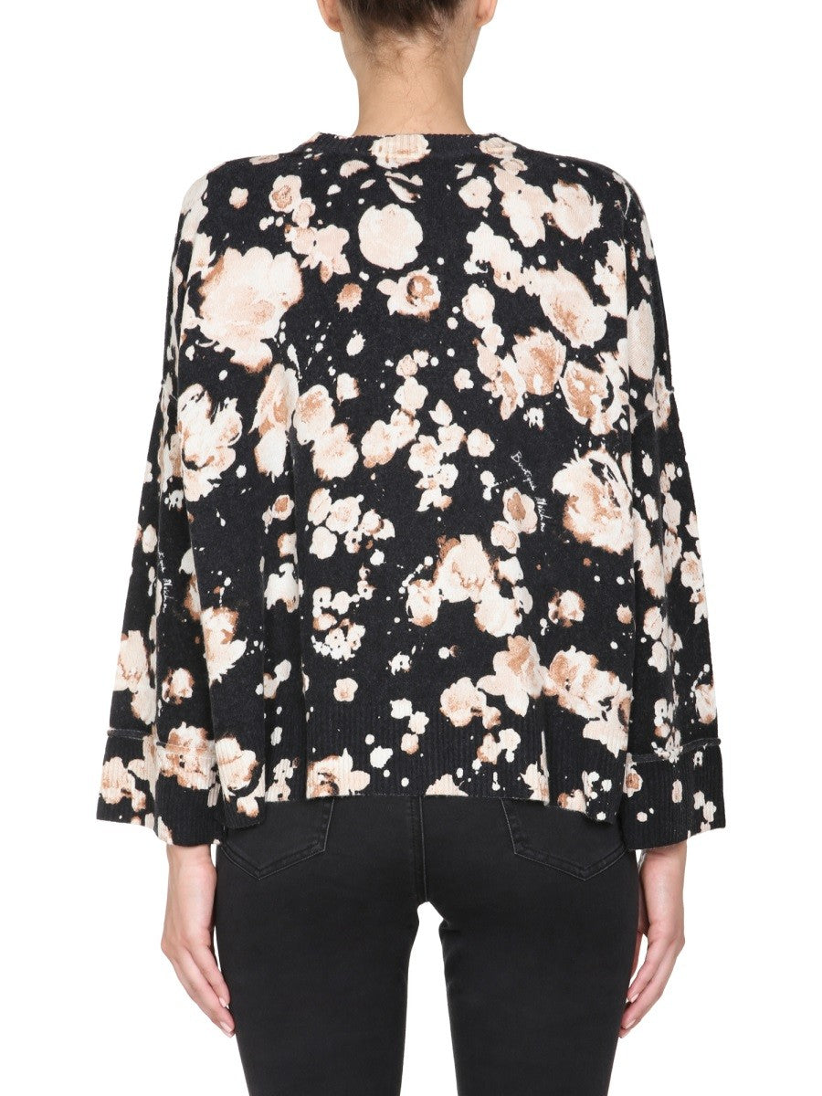 CREW NECK SWEATER