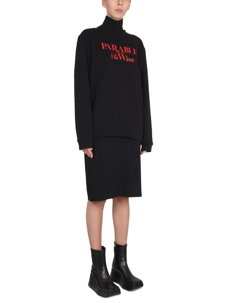 CREWNECK SWEATSHIRT