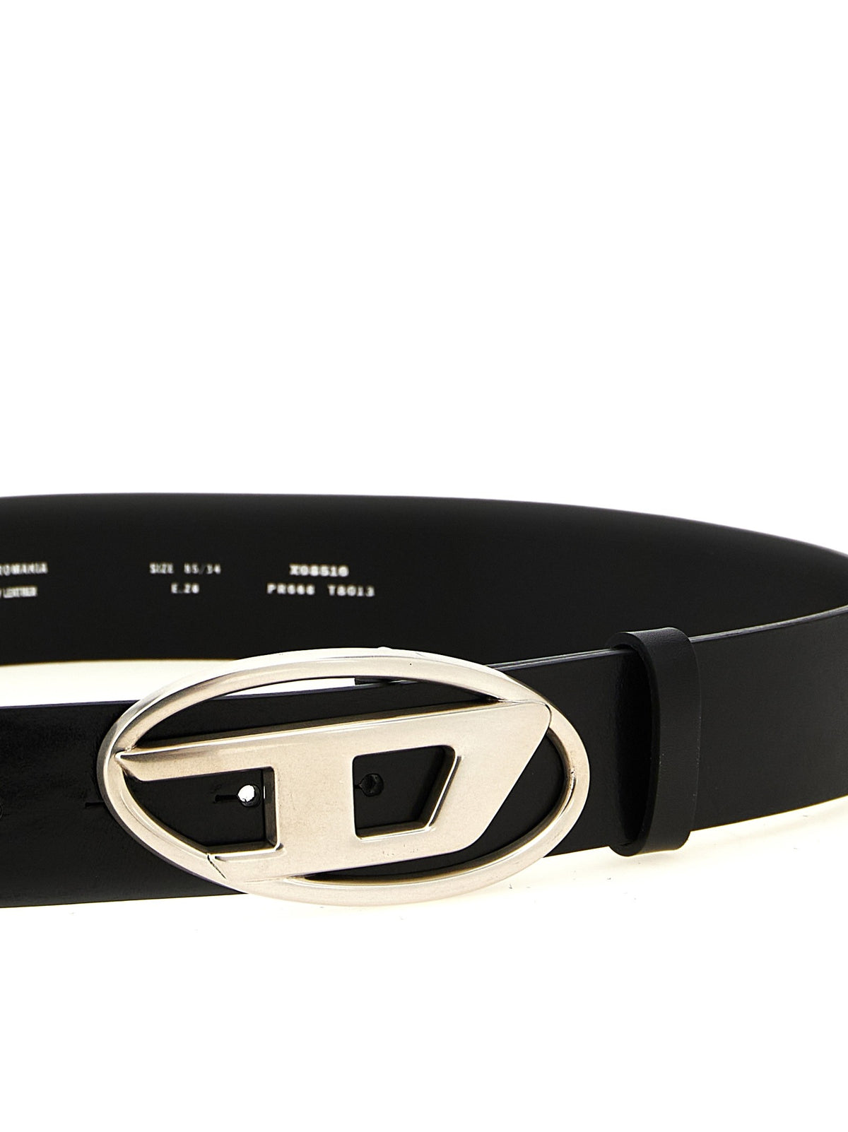 D logo belt