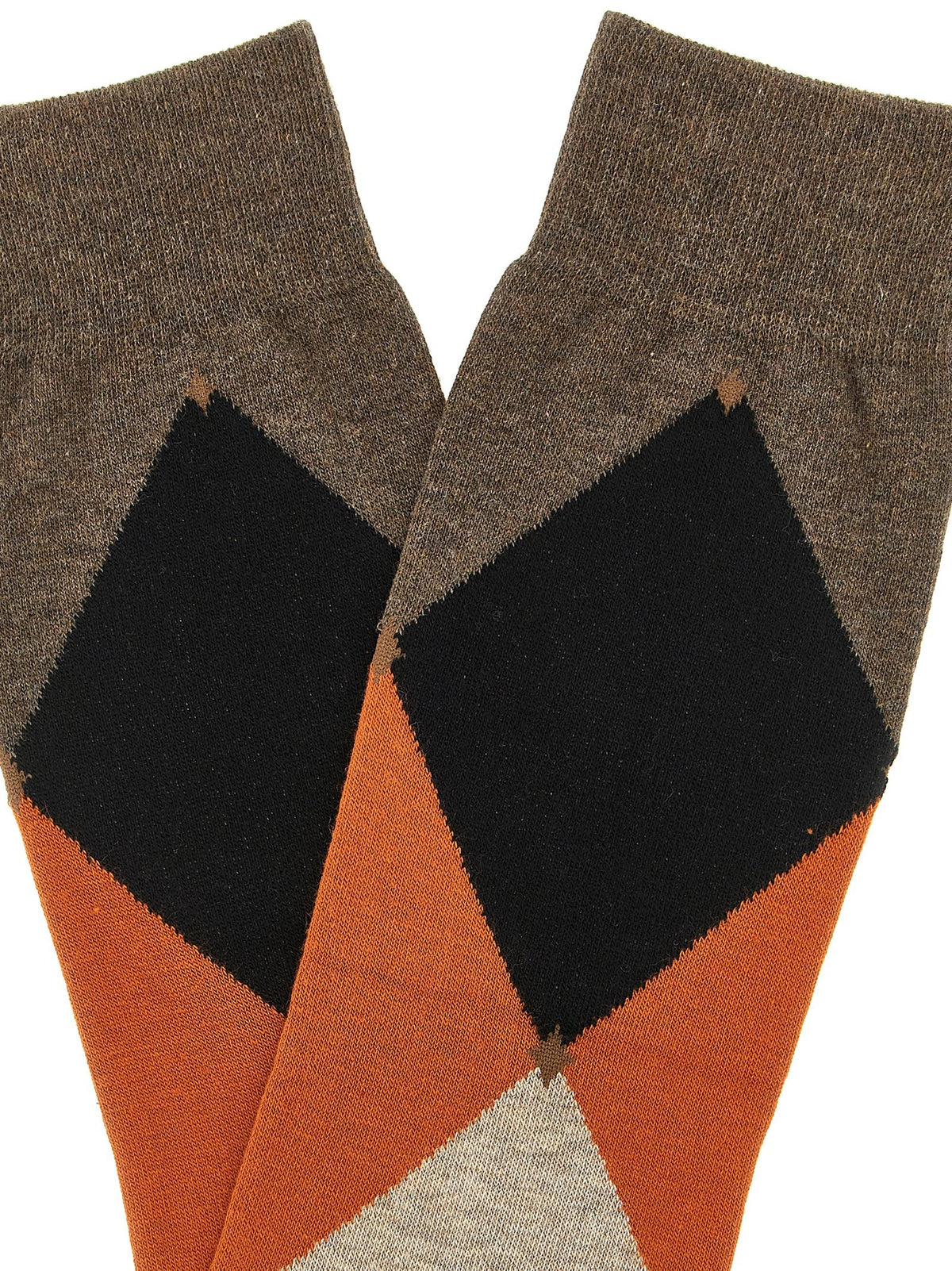 Diamond-shaped socks