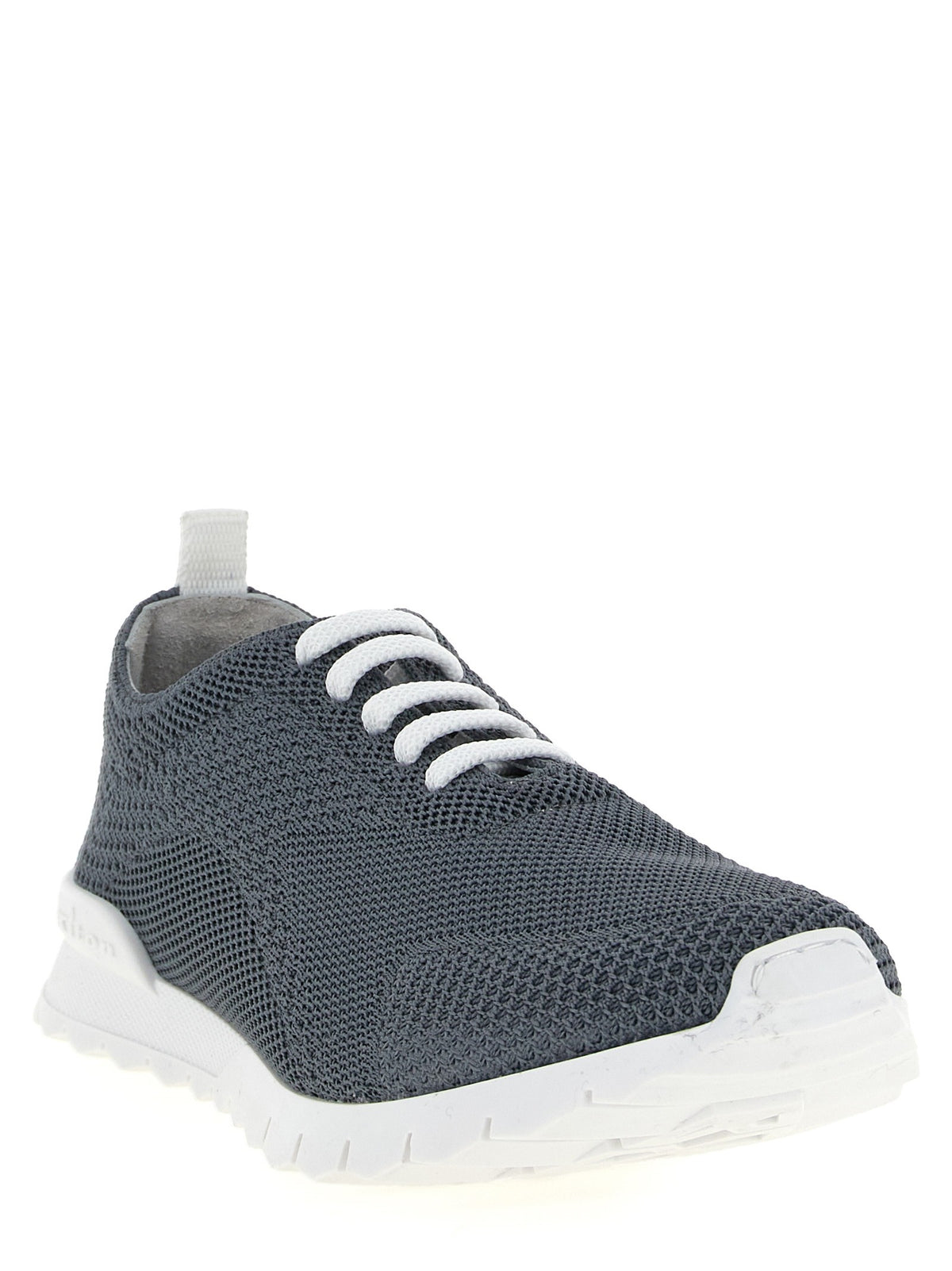 'Fits' sneakers