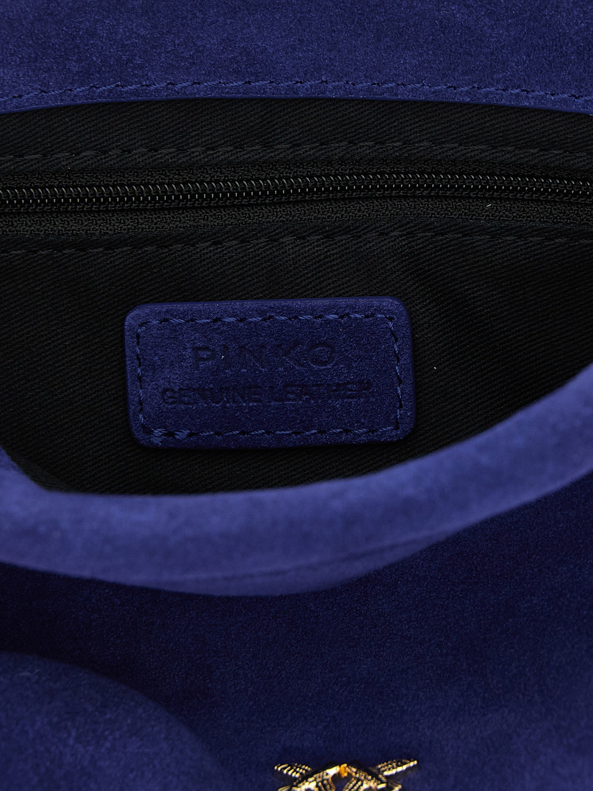 'Flower' pouch