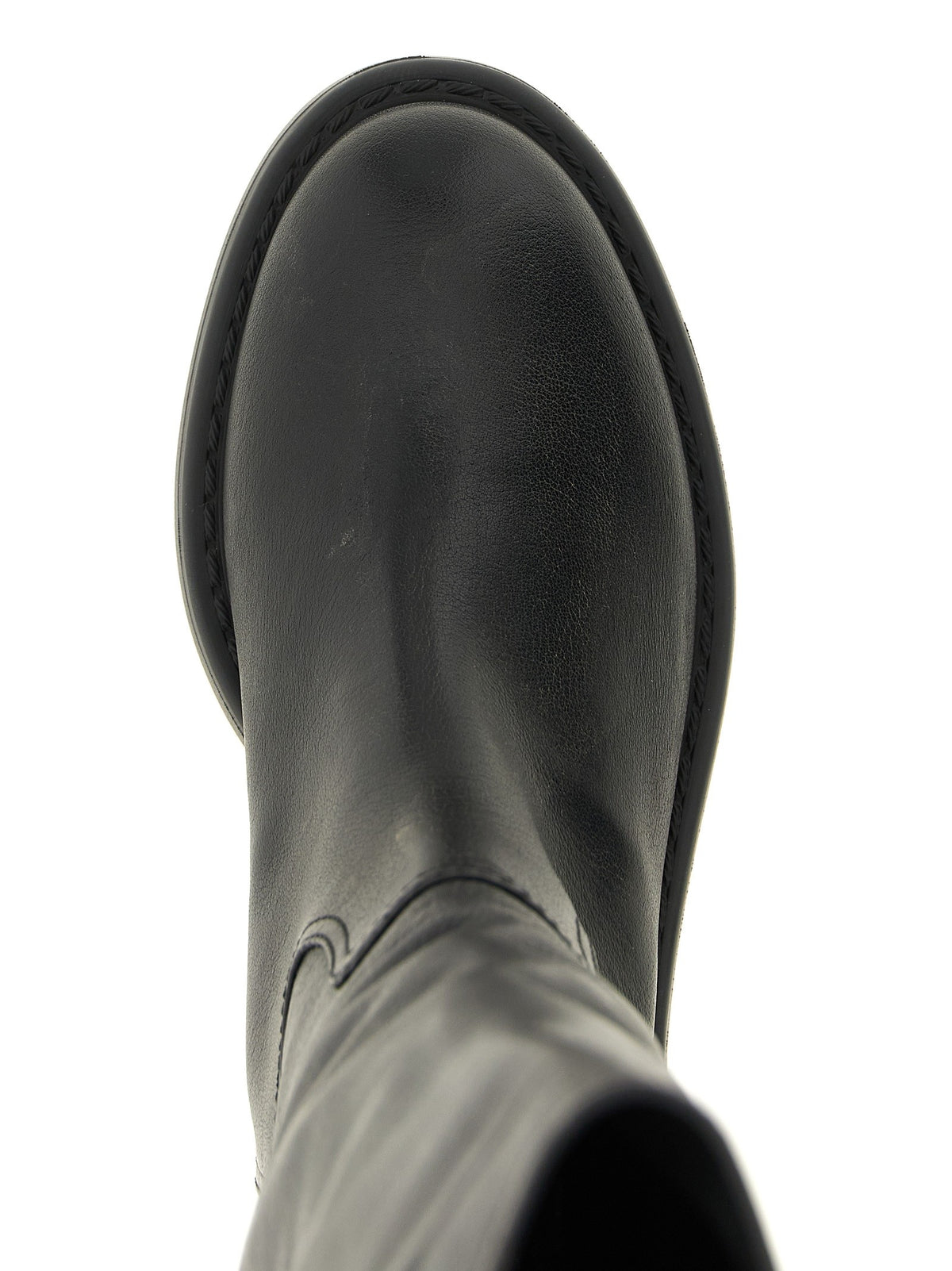 High boots with buckle