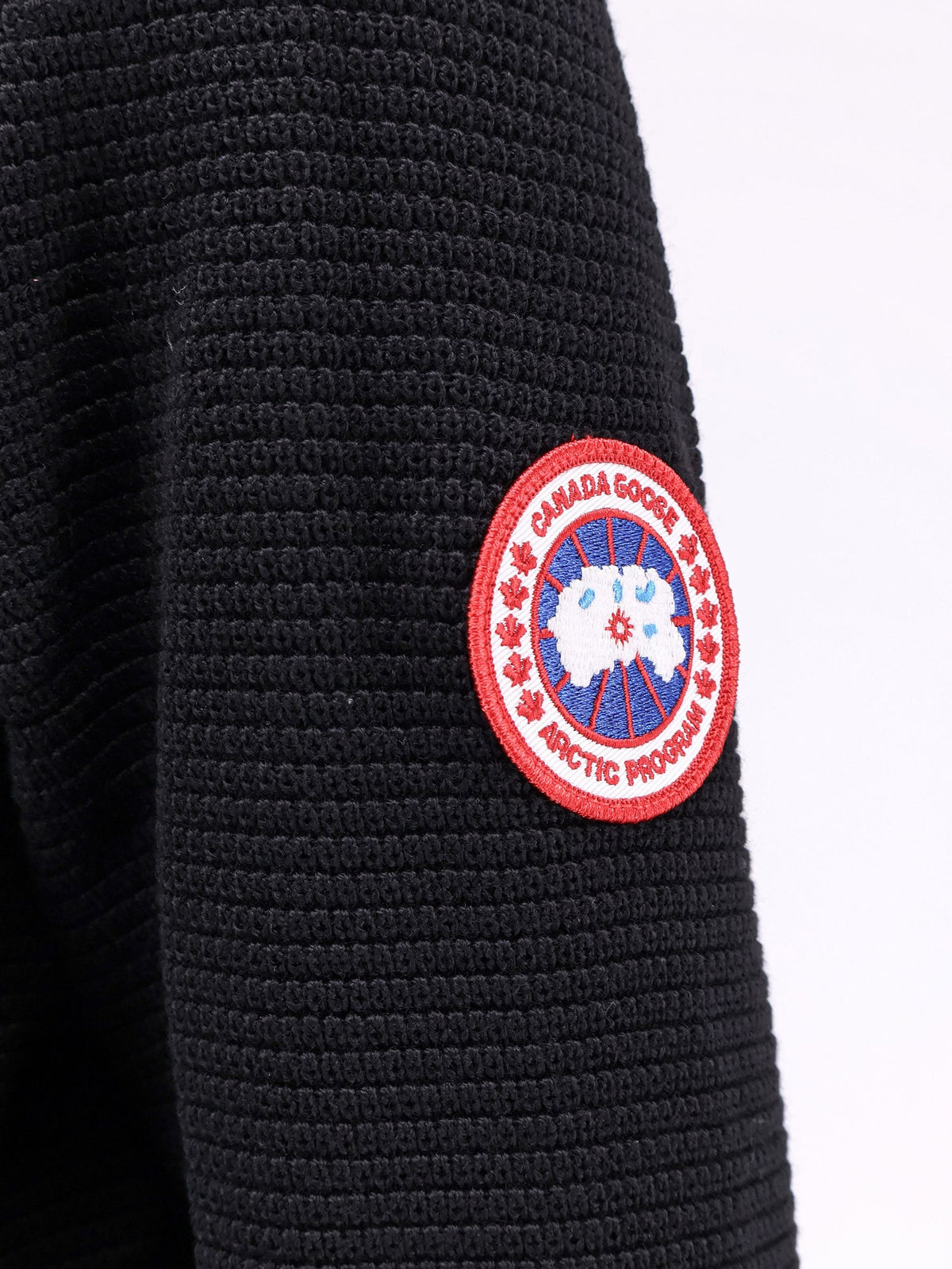 Hybridge wool jacket with nylon inserts