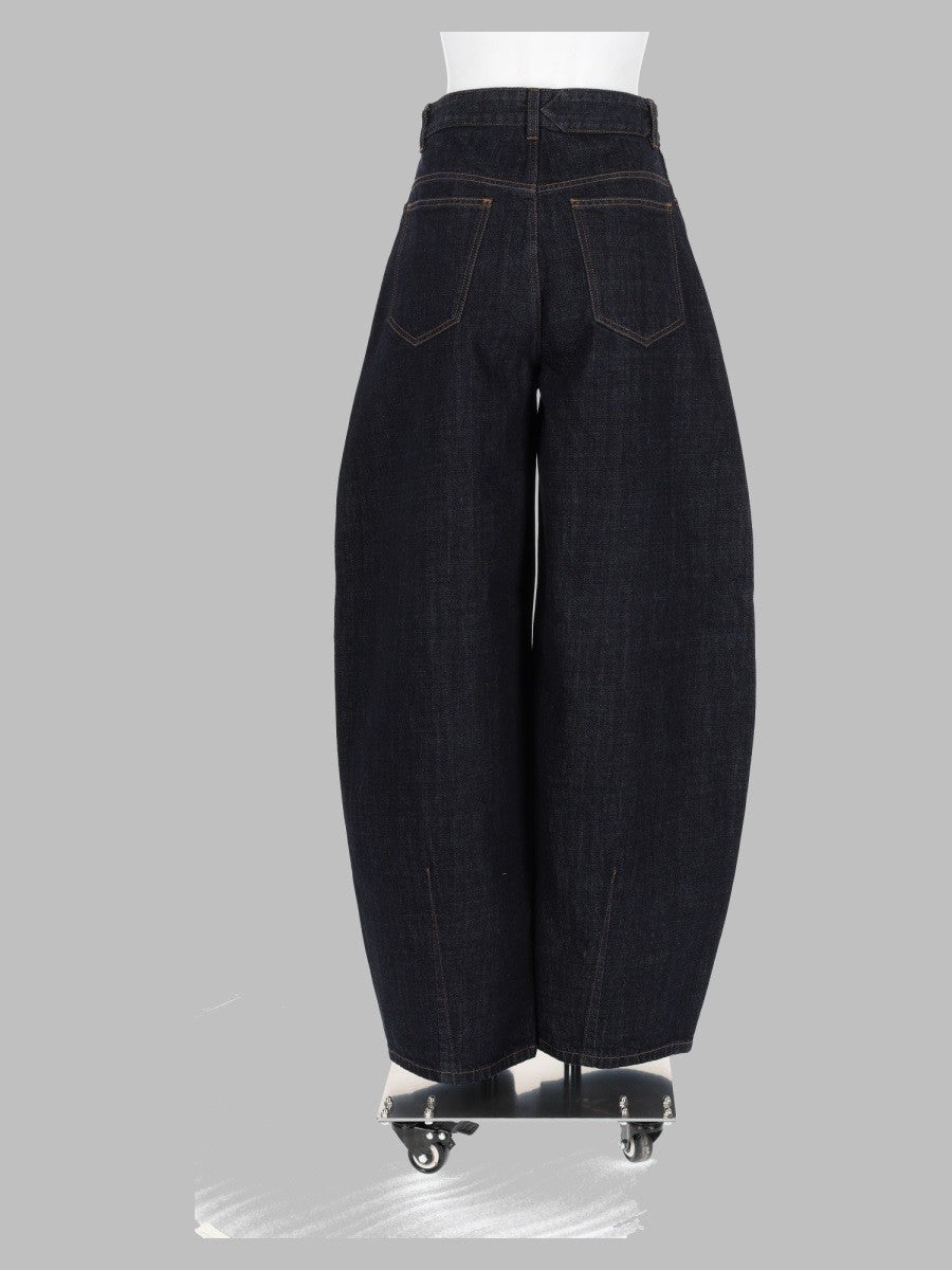 Jeans in Denim "De-Nimes Ovalo"