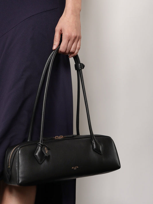 Le Teckel leather shoulder bag