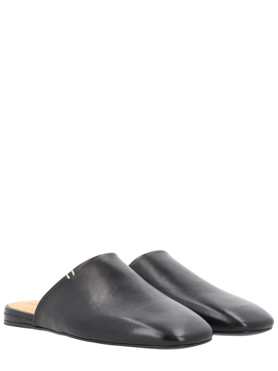 LEATHER SABOT