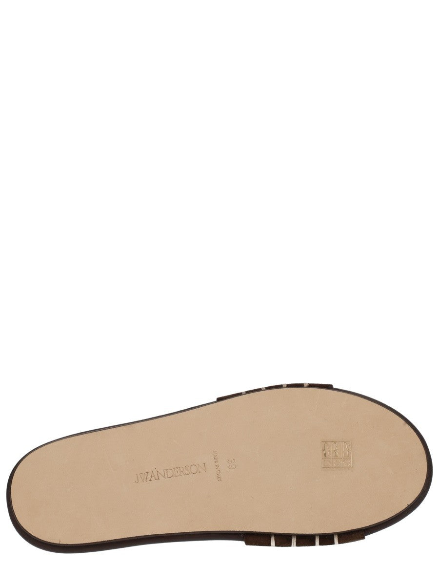 LEATHER SANDAL
