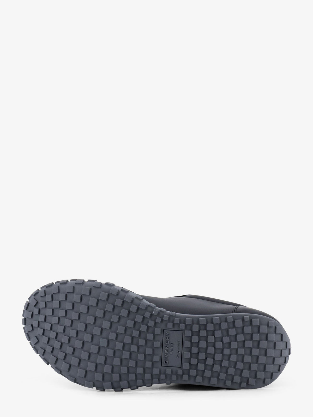 Leather sneakers