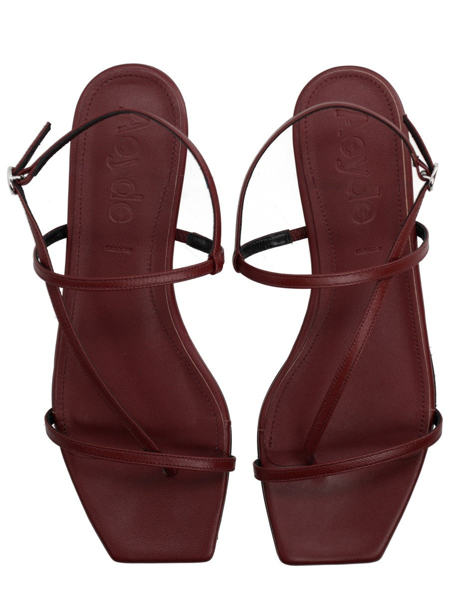 LEATHER THONG SANDAL