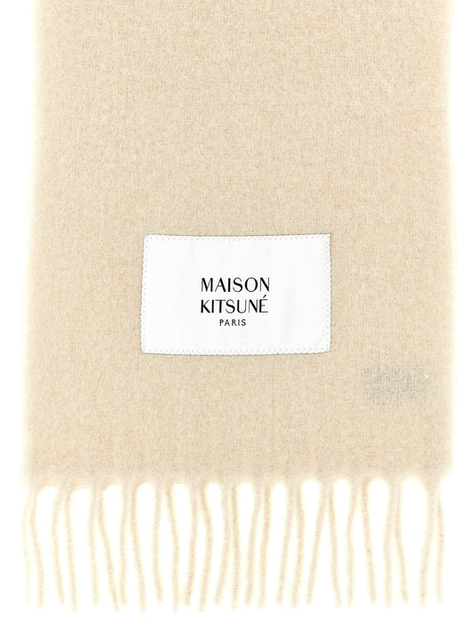 Logo patch scarf