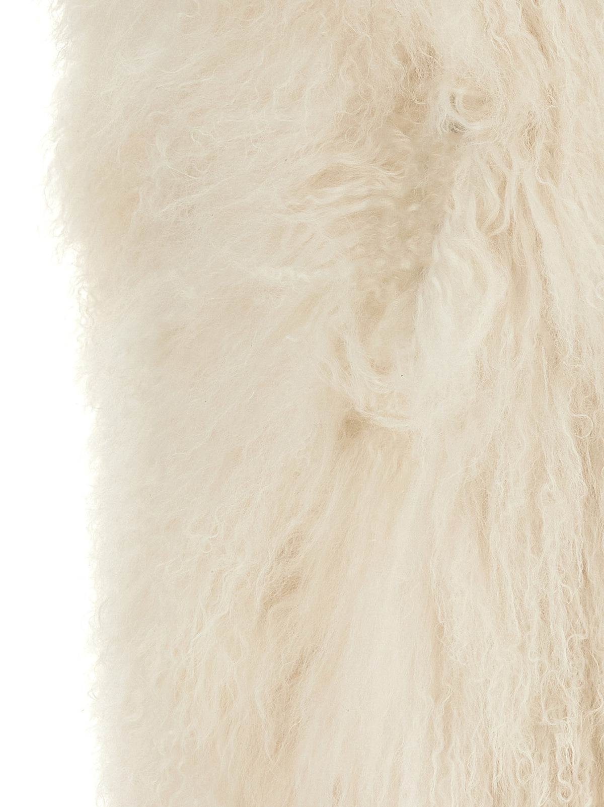 Long-haired vest