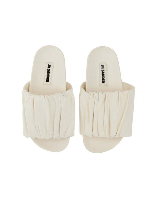 LOW LEATHER SANDALS
