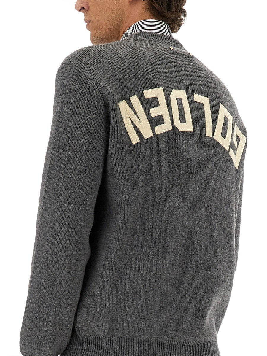 MAGLIONE CON SCRITTA SUL RETRO