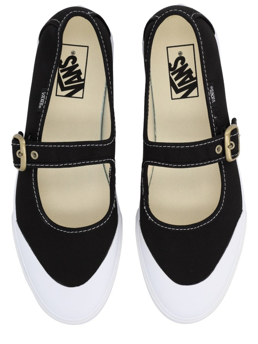 MARY JANE SHOE