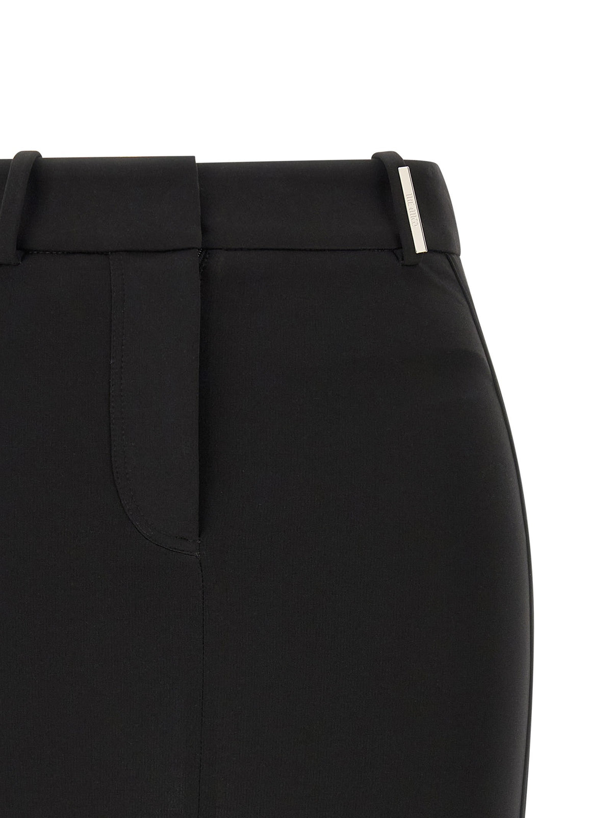 Metal plate skirt