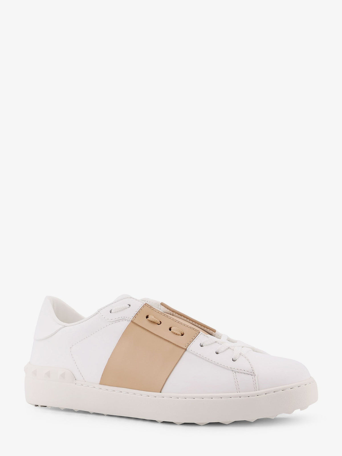 Open leather sneakers