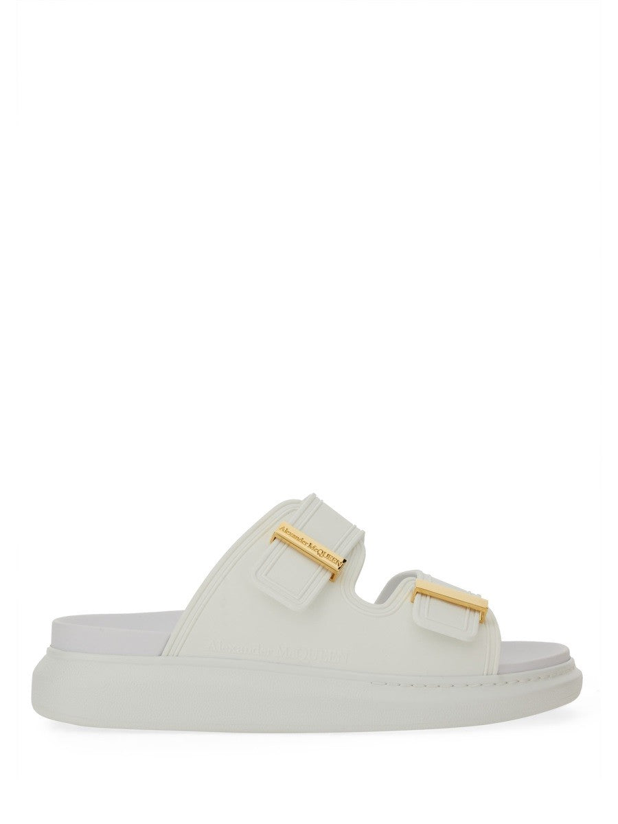 OVERSIZE HYBRID SANDAL