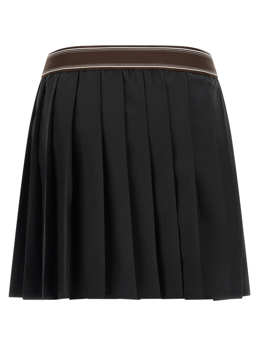 Pleated skirt