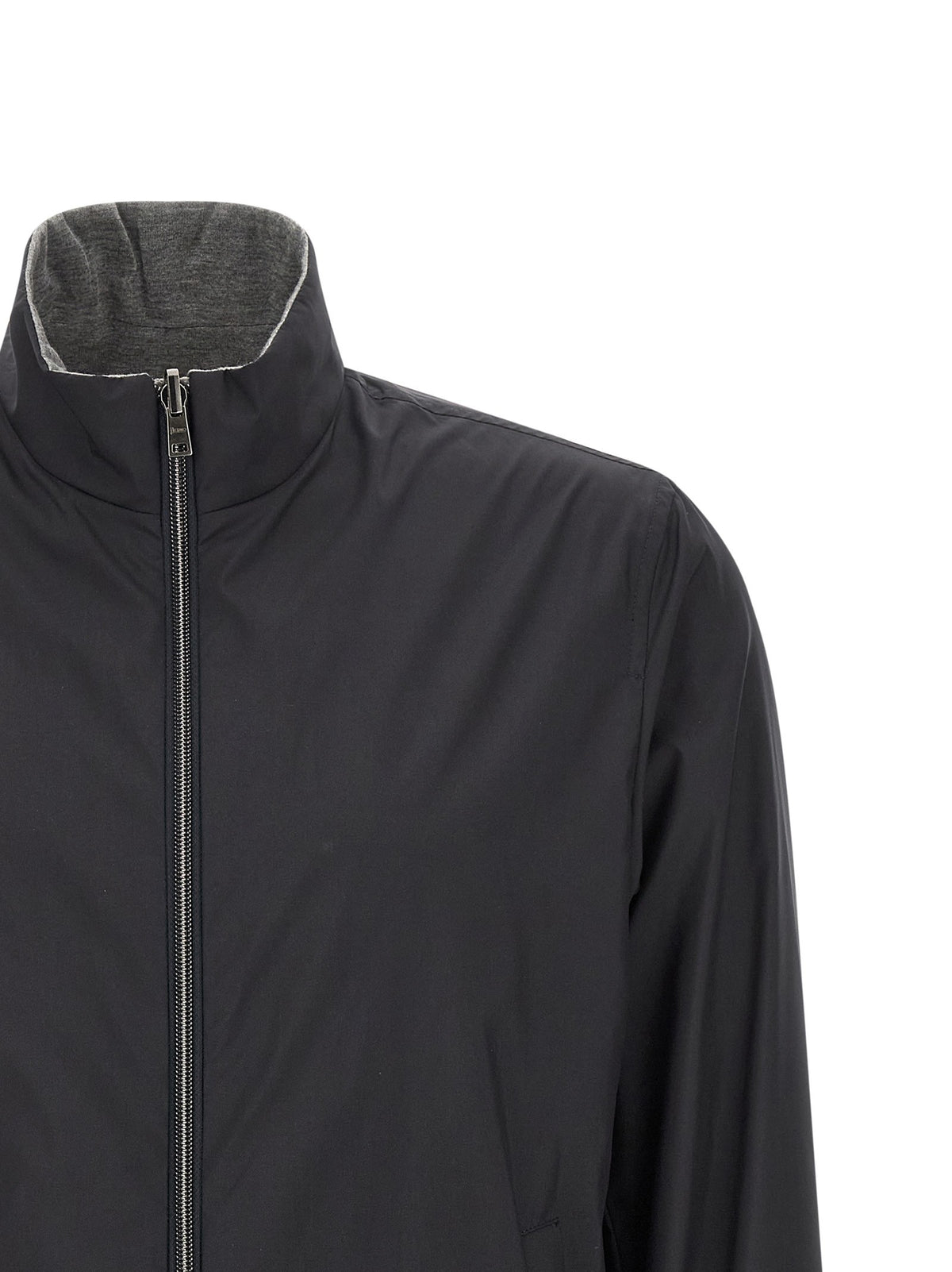 Reversible bomber jacket