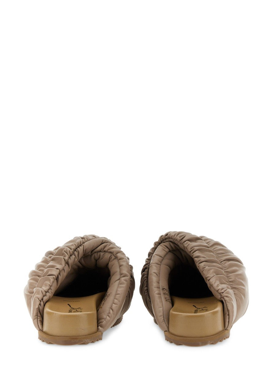 SANDAL TENT