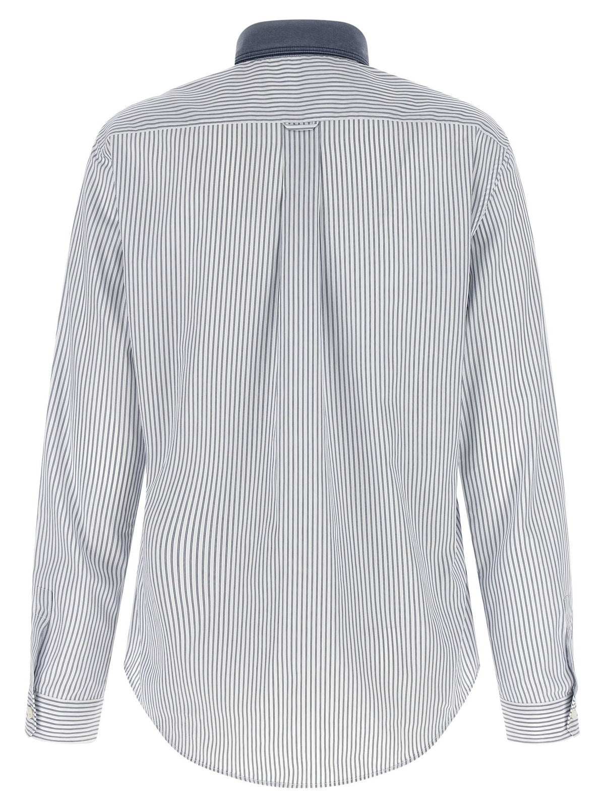 Shirt with contrast collar