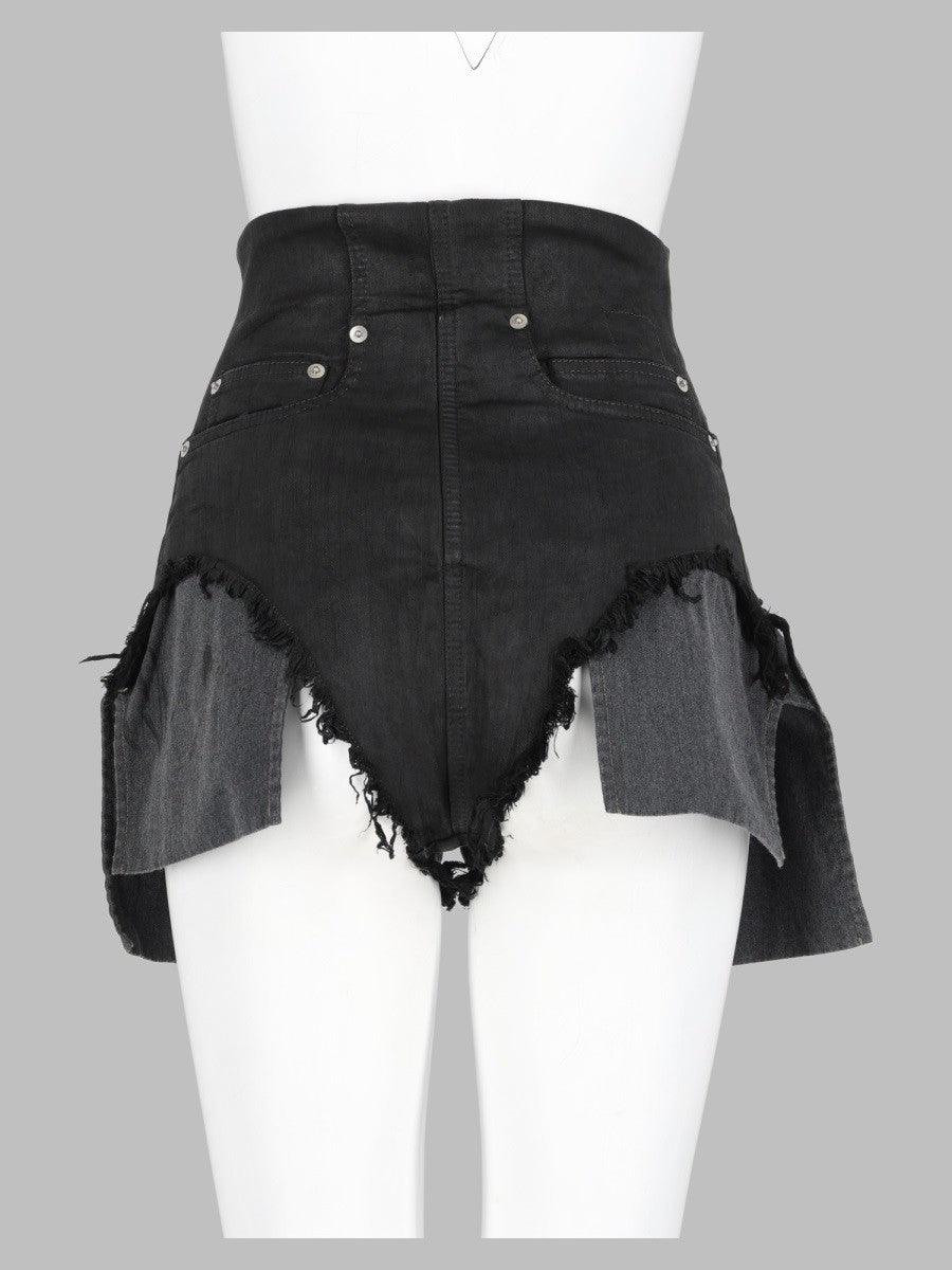 Shorts In Denim "Dirt Cutoffs"