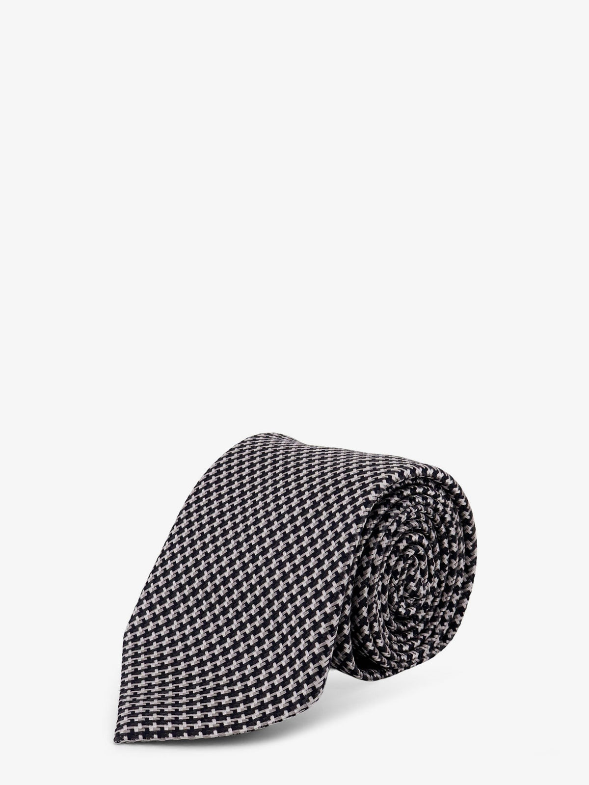 Silk tie