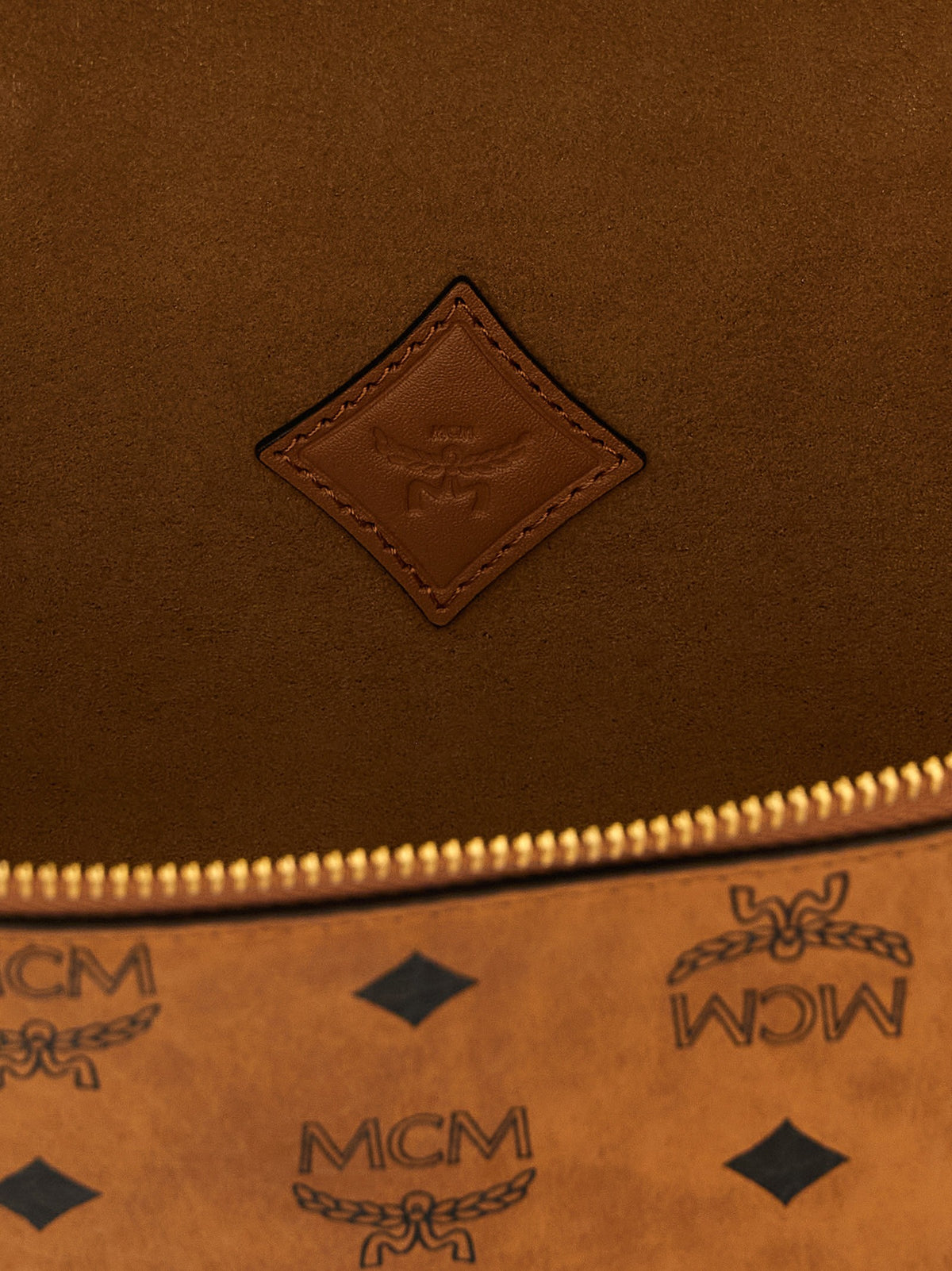 Small 'Aren' vanity case crossbody bag